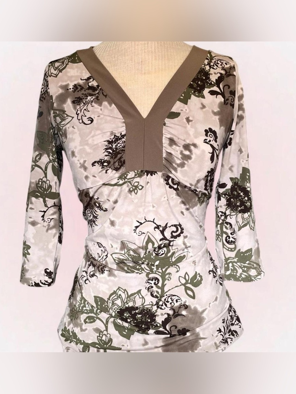 Reitmans Y2k Grunge V-Neck Floral Long Sleeve Top